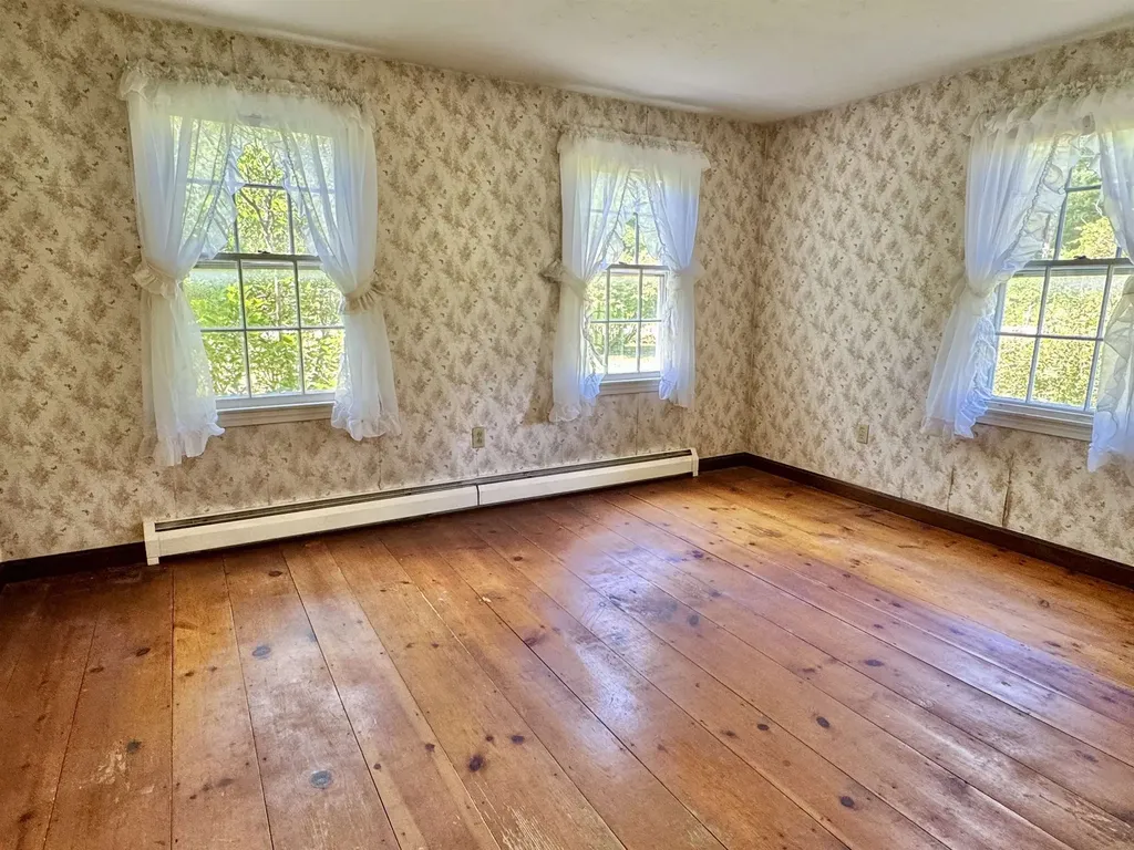 143 Cookman Road Newbury VT 05051