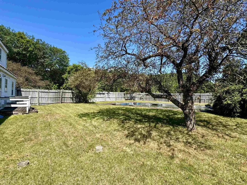 143 Cookman Road Newbury VT 05051