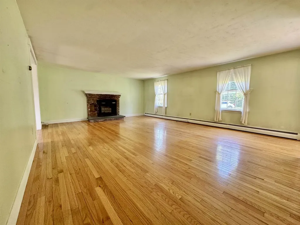 143 Cookman Road Newbury VT 05051