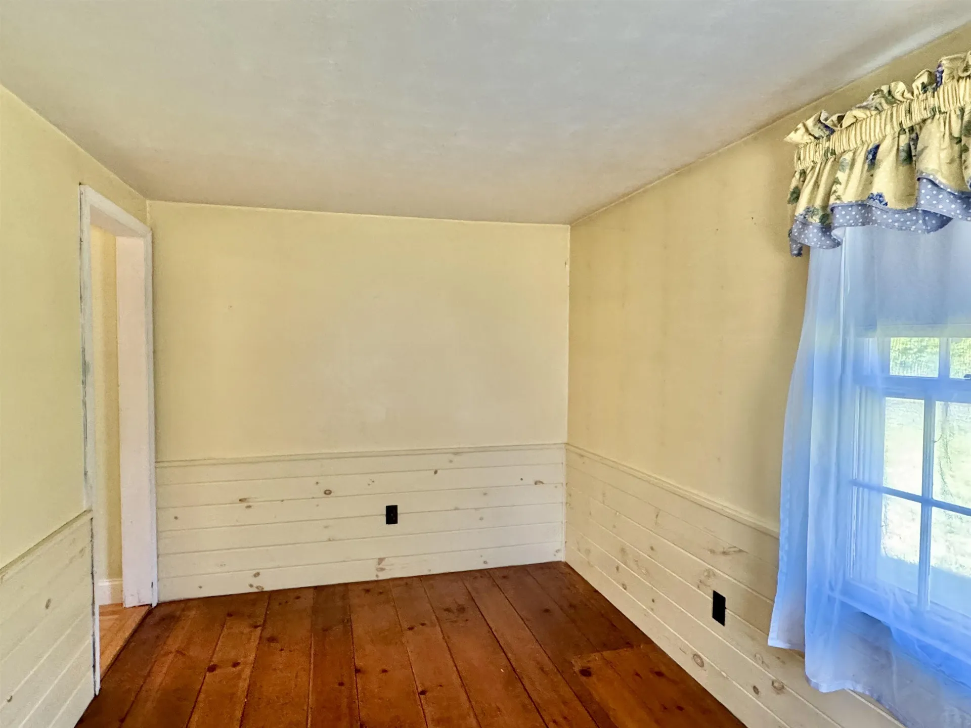 143 Cookman Road Newbury VT 05051