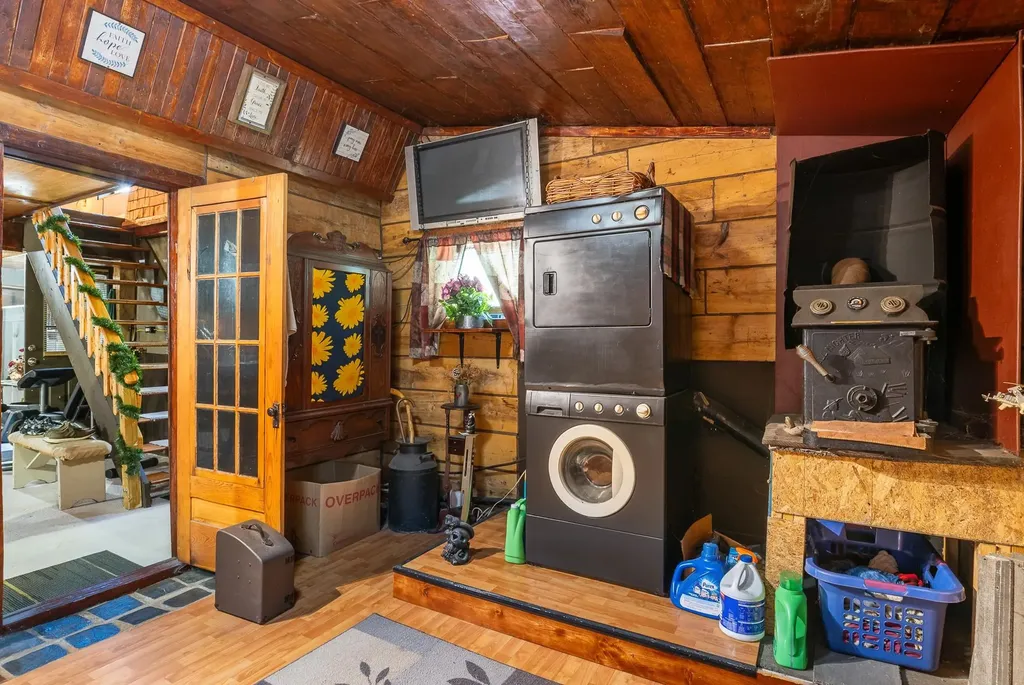 63 Jericho Road Berlin NH 03570