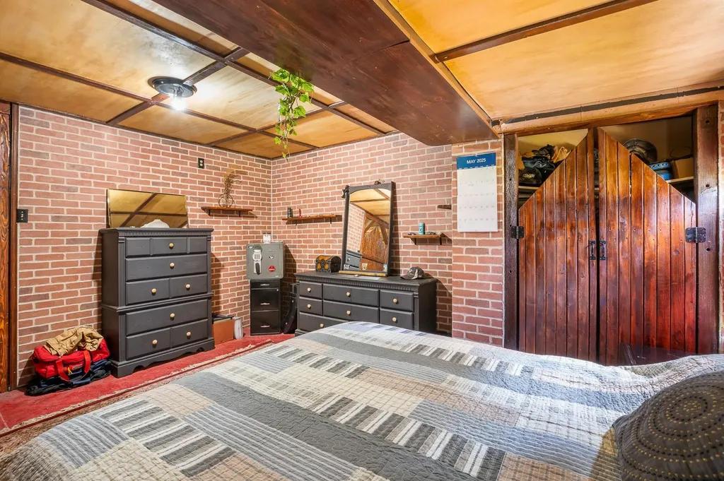 63 Jericho Road Berlin NH 03570