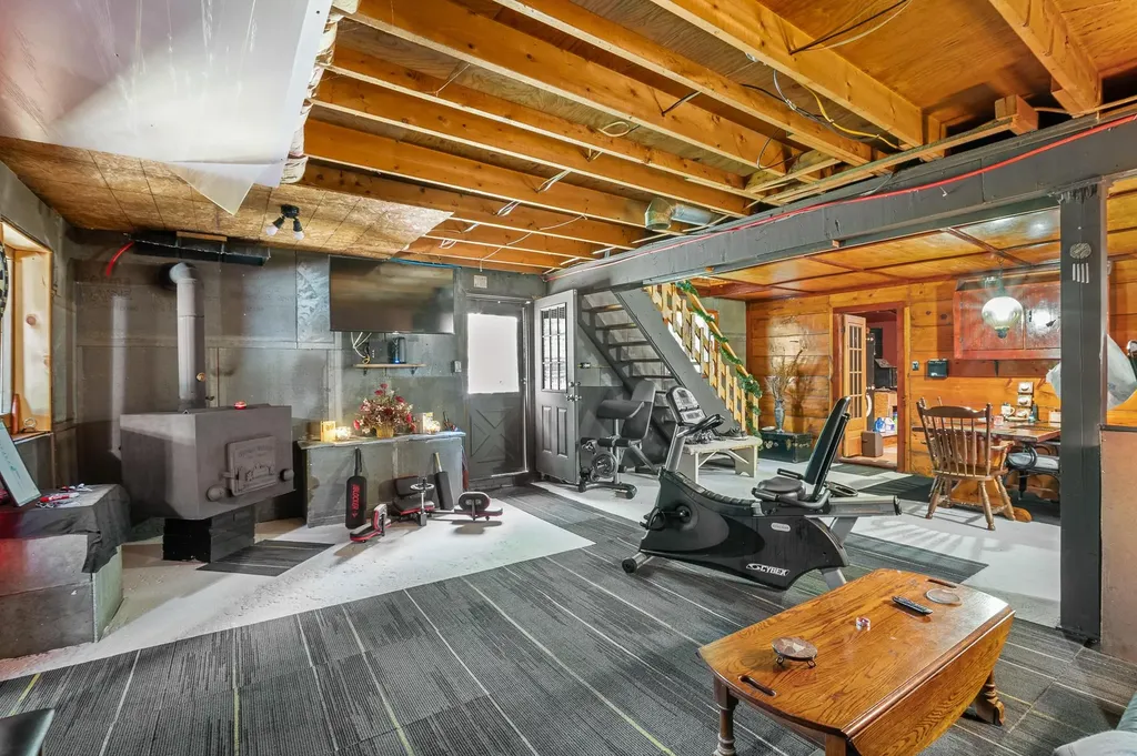 63 Jericho Road Berlin NH 03570