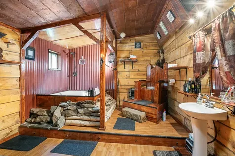 63 Jericho Road Berlin NH 03570