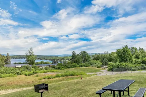 375 Endicott N Street Laconia NH 03246