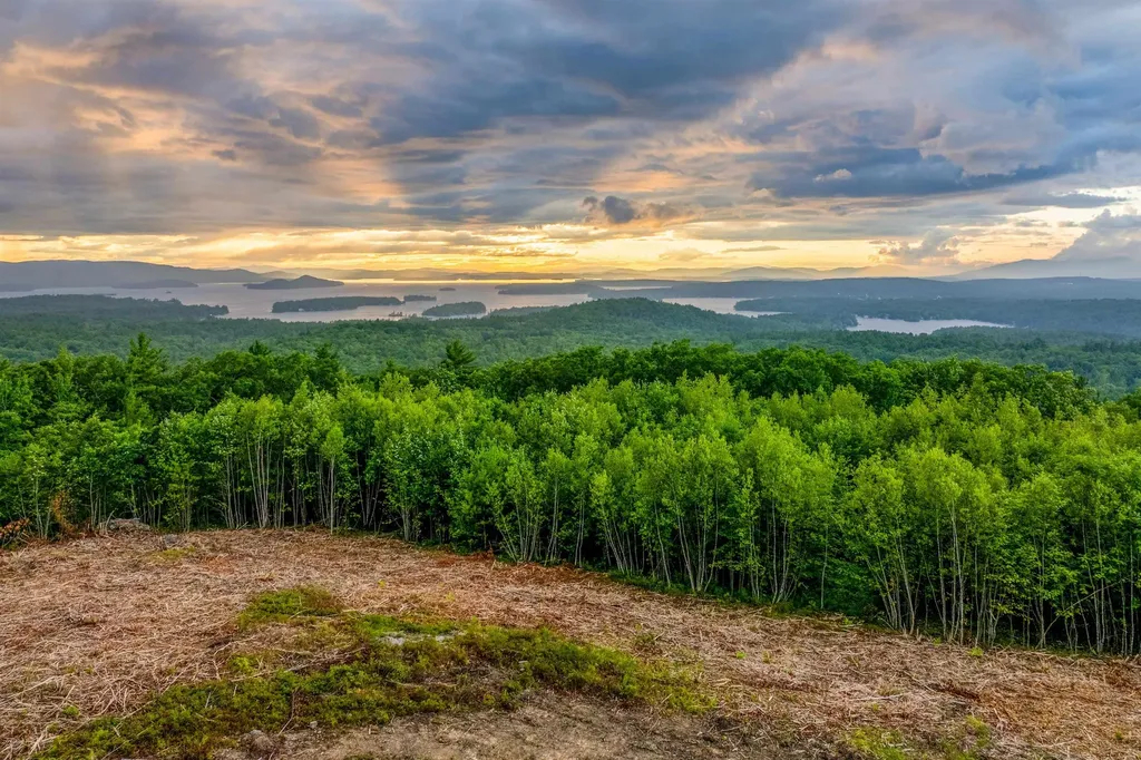 0 Long Stack Lane Wolfeboro NH 03894