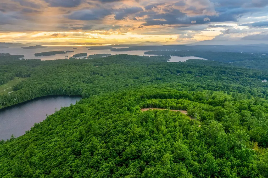 0 Long Stack Lane Wolfeboro NH 03894