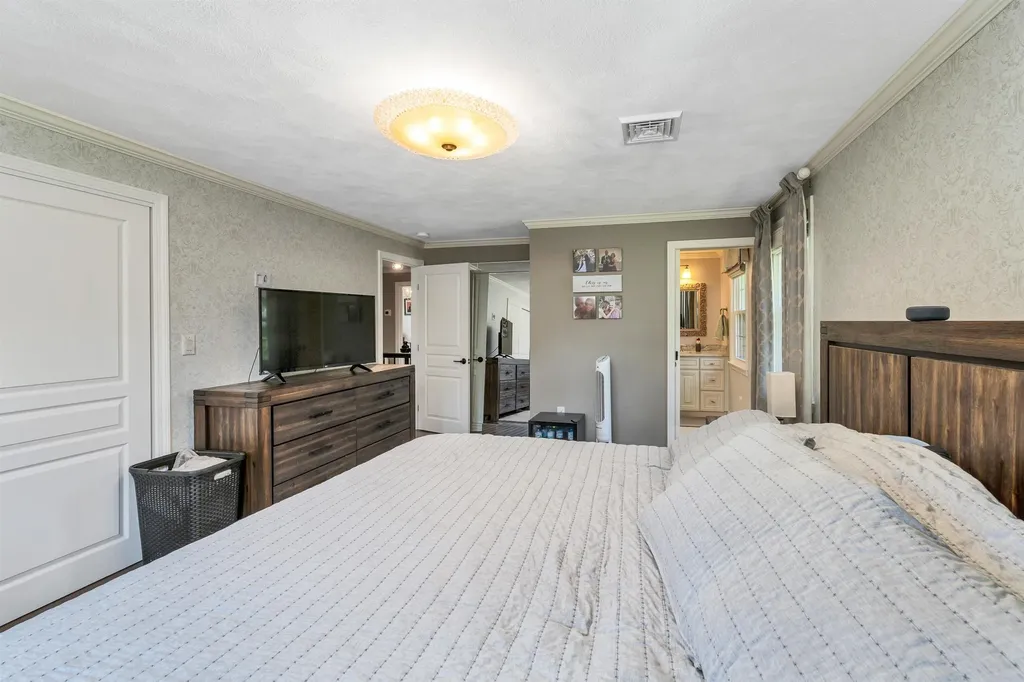 149 Londonderry Road Windham NH 03087