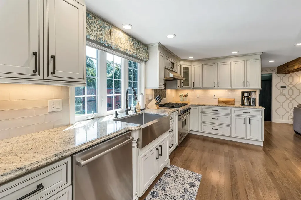 149 Londonderry Road Windham NH 03087