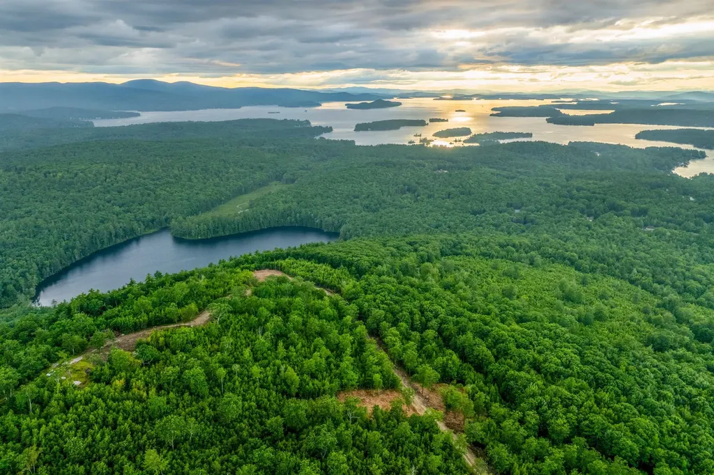 0 Long Stack Lane Wolfeboro NH 03894