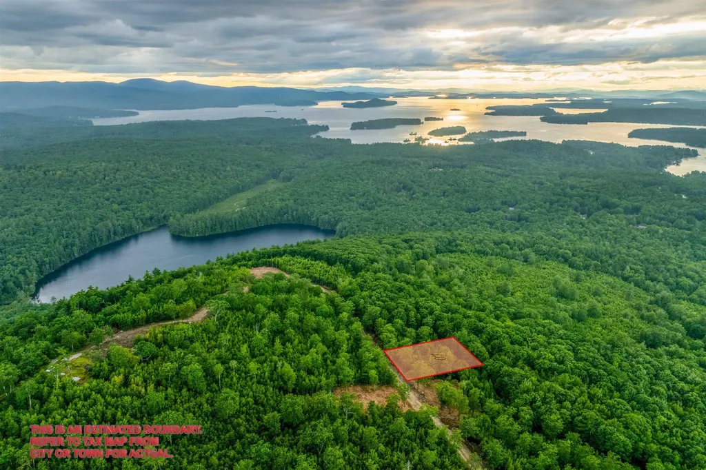 0 Long Stack Lane Wolfeboro NH 03894
