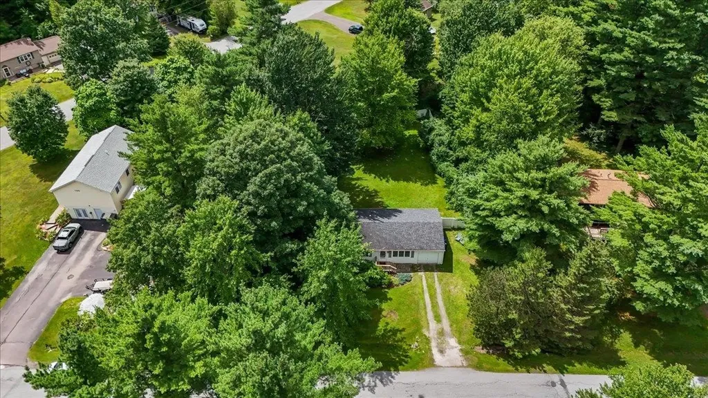 144 Woodcrest Circle Milton VT 05468
