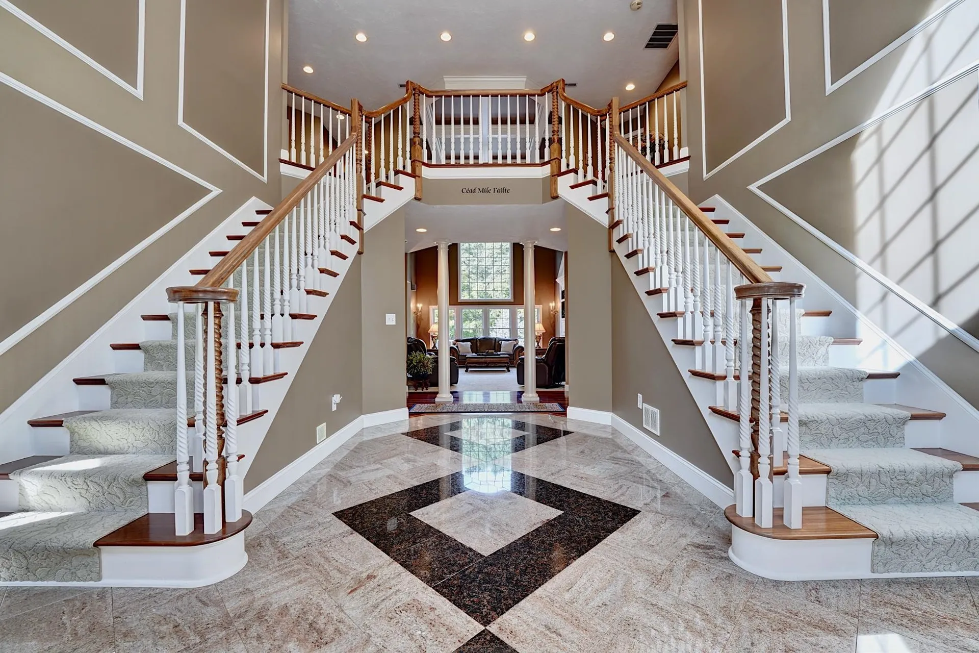 8 Meeting Rock Drive Atkinson NH 03811