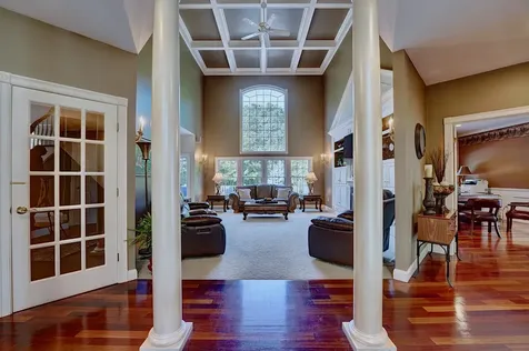 8 Meeting Rock Drive Atkinson NH 03811