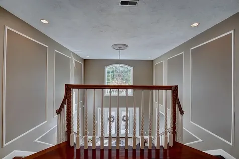 8 Meeting Rock Drive Atkinson NH 03811