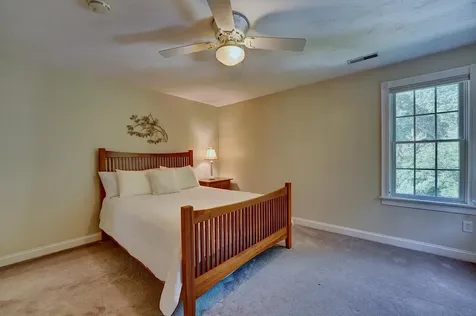 8 Meeting Rock Drive Atkinson NH 03811