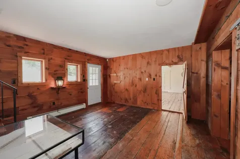 25 Pleasant Street Goffstown NH 03045