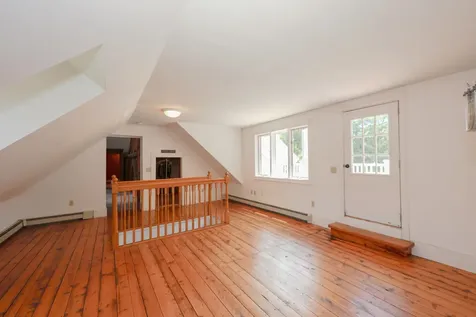 25 Pleasant Street Goffstown NH 03045