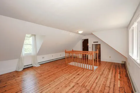 25 Pleasant Street Goffstown NH 03045