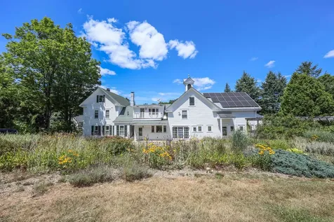 25 Pleasant Street Goffstown NH 03045