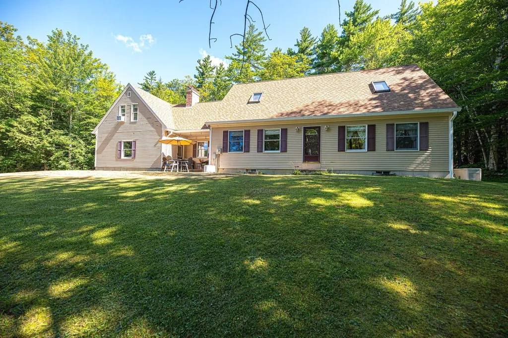 61 Ridgeway Drive Newbury NH 03255