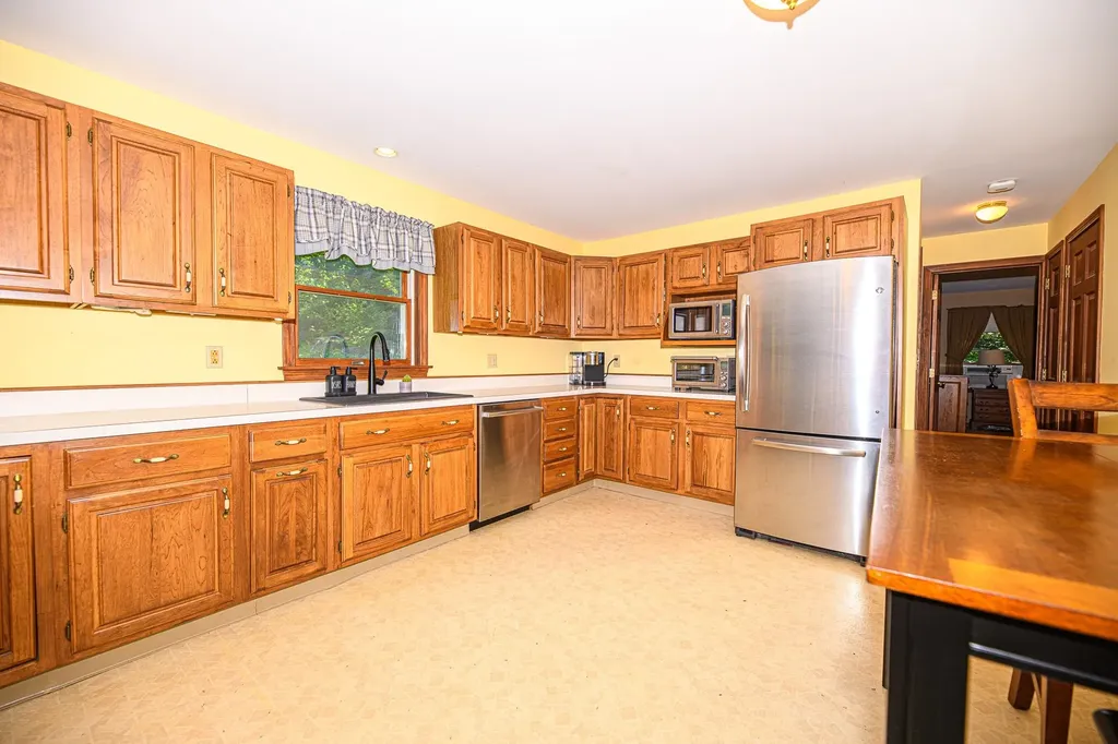 61 Ridgeway Drive Newbury NH 03255