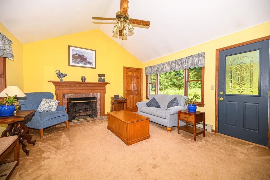 61 Ridgeway Drive Newbury NH 03255