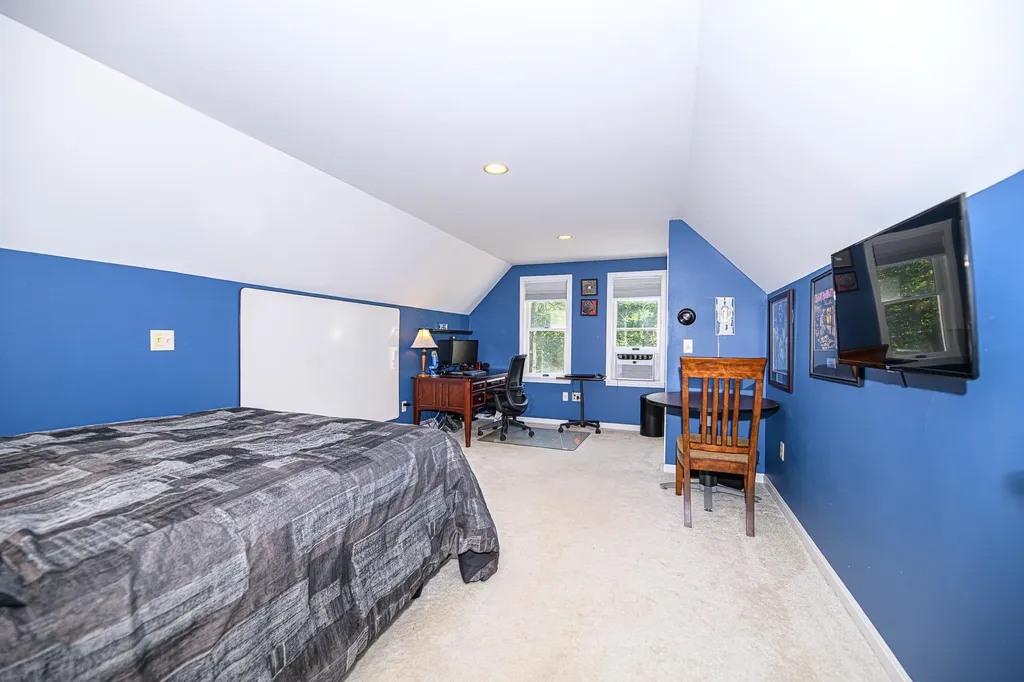 61 Ridgeway Drive Newbury NH 03255