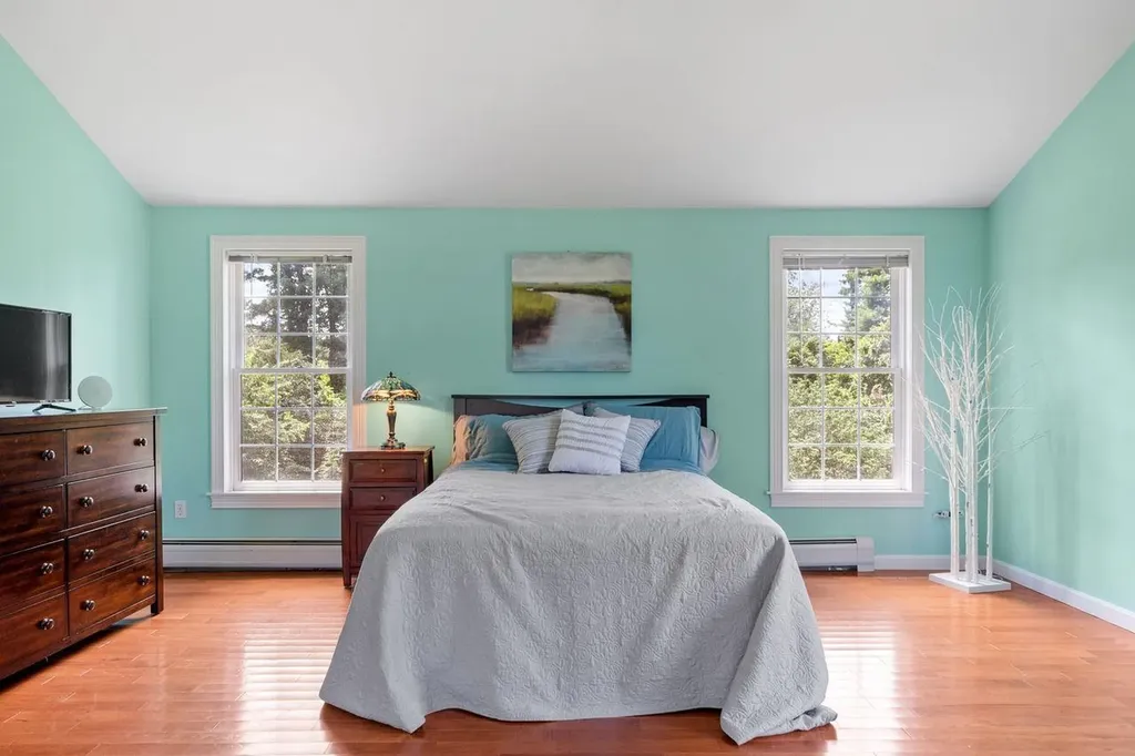 16 Belanger Drive Dover NH 03820