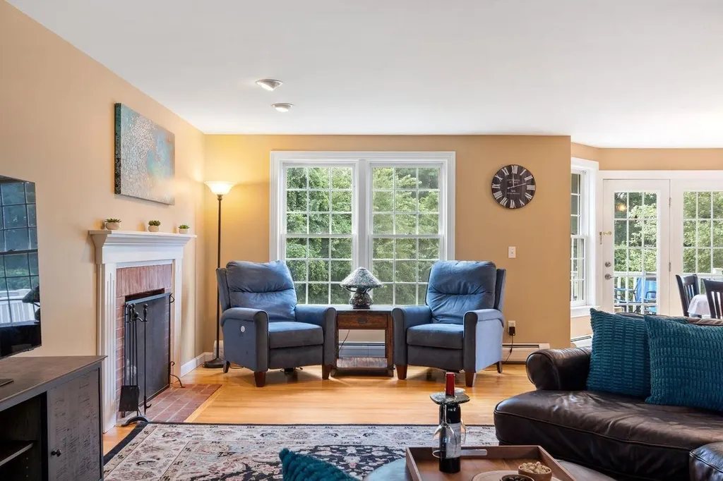 16 Belanger Drive Dover NH 03820