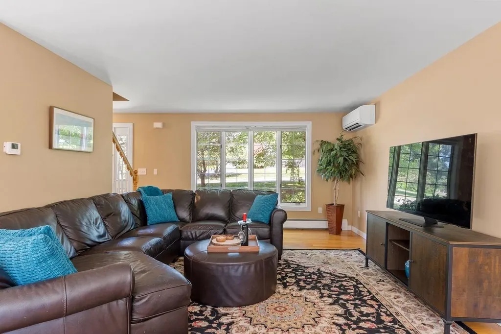 16 Belanger Drive Dover NH 03820