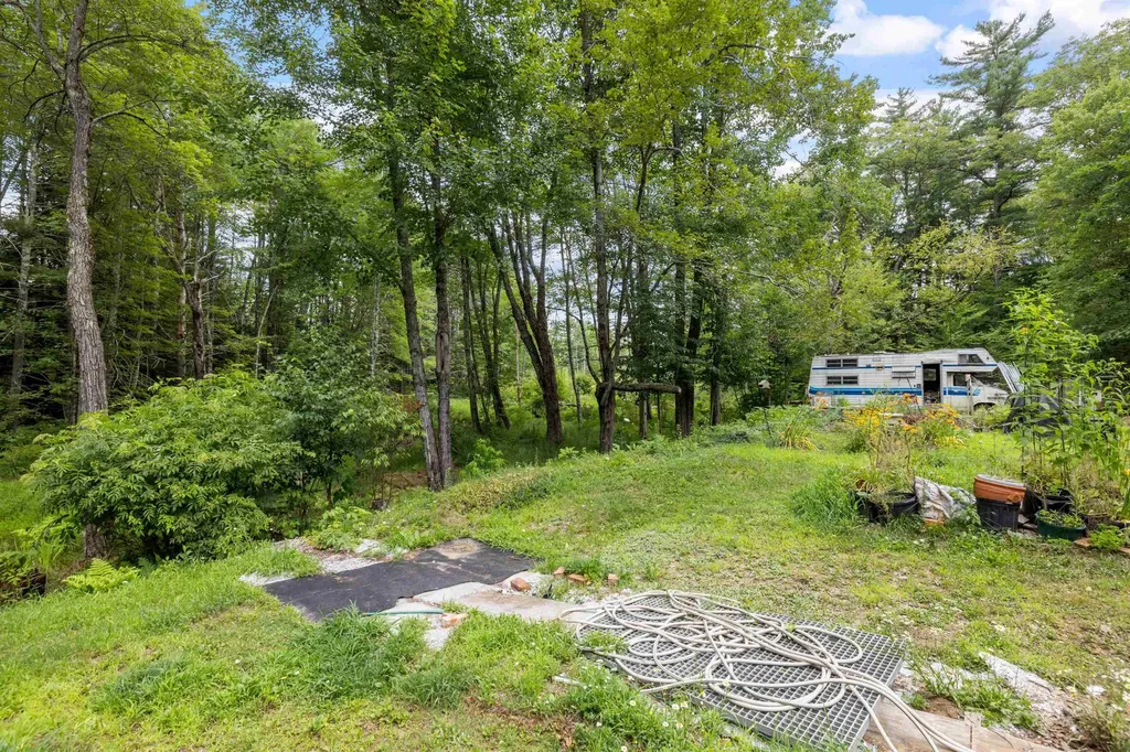 75 New Boston Road Greenfield NH 03047