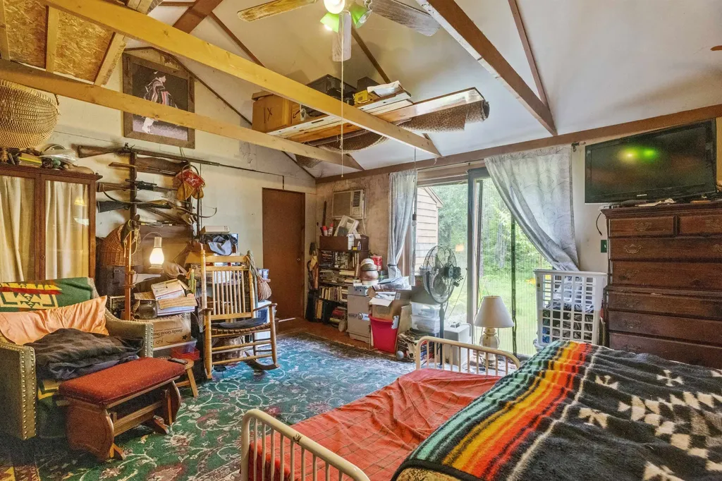 75 New Boston Road Greenfield NH 03047