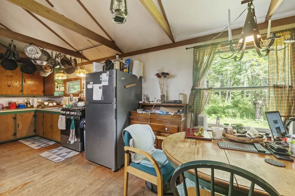 75 New Boston Road Greenfield NH 03047