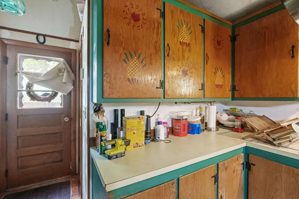 75 New Boston Road Greenfield NH 03047