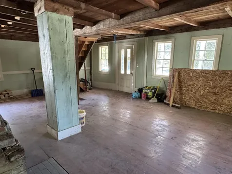 141 South Road Deerfield NH 03037