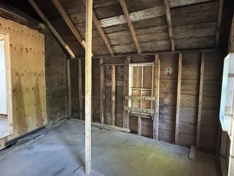 141 South Road Deerfield NH 03037