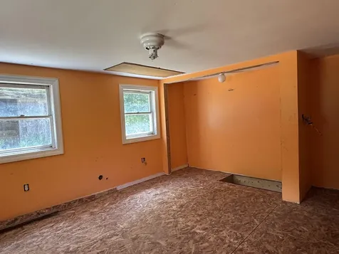 141 South Road Deerfield NH 03037