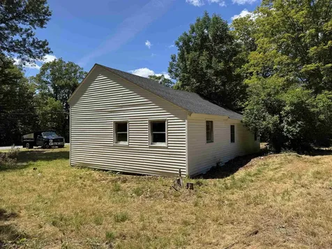 141 South Road Deerfield NH 03037