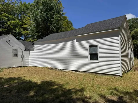 141 South Road Deerfield NH 03037