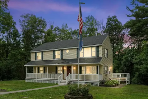 25 Harriman Road Plaistow NH 03865