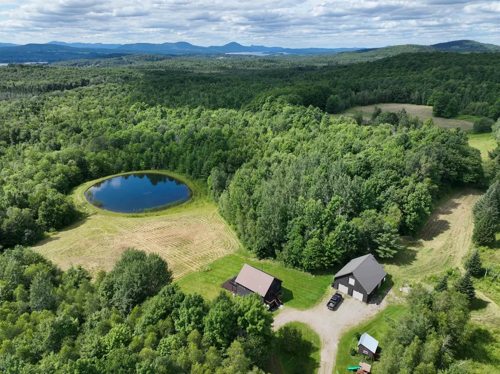 4088 Hinman Settler Road Derby VT 05829