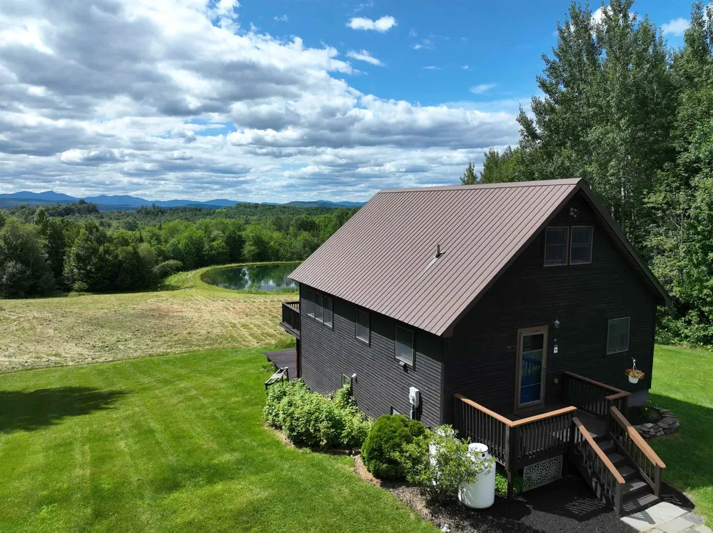 4088 Hinman Settler Road Derby VT 05829
