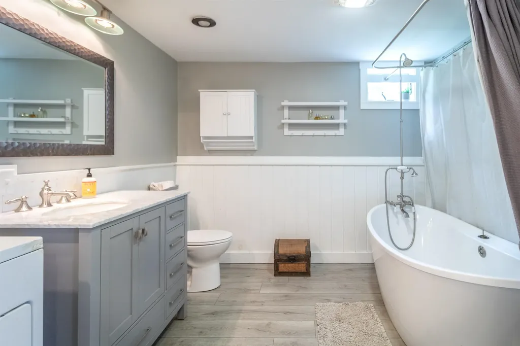 4088 Hinman Settler Road Derby VT 05829