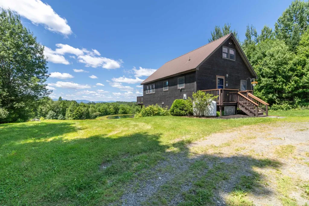 4088 Hinman Settler Road Derby VT 05829