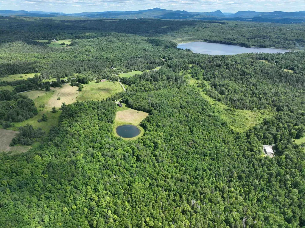 4088 Hinman Settler Road Derby VT 05829