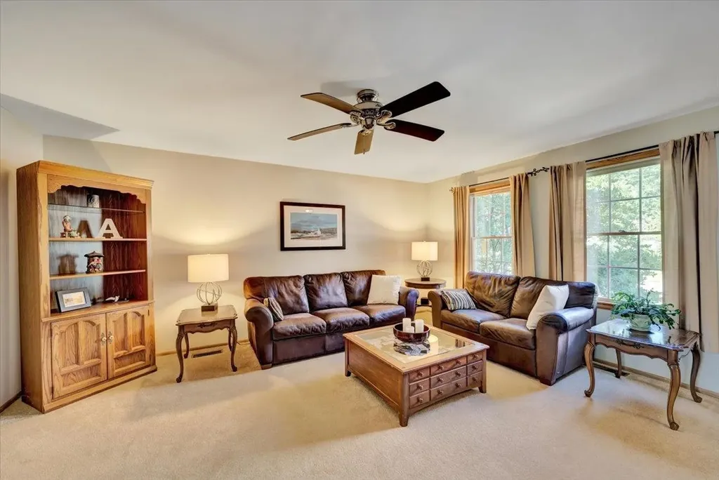 64 Sandy Lane Burlington VT 05408