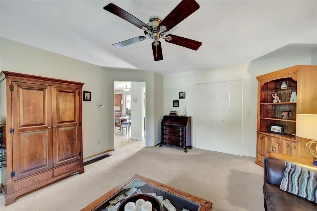 64 Sandy Lane Burlington VT 05408