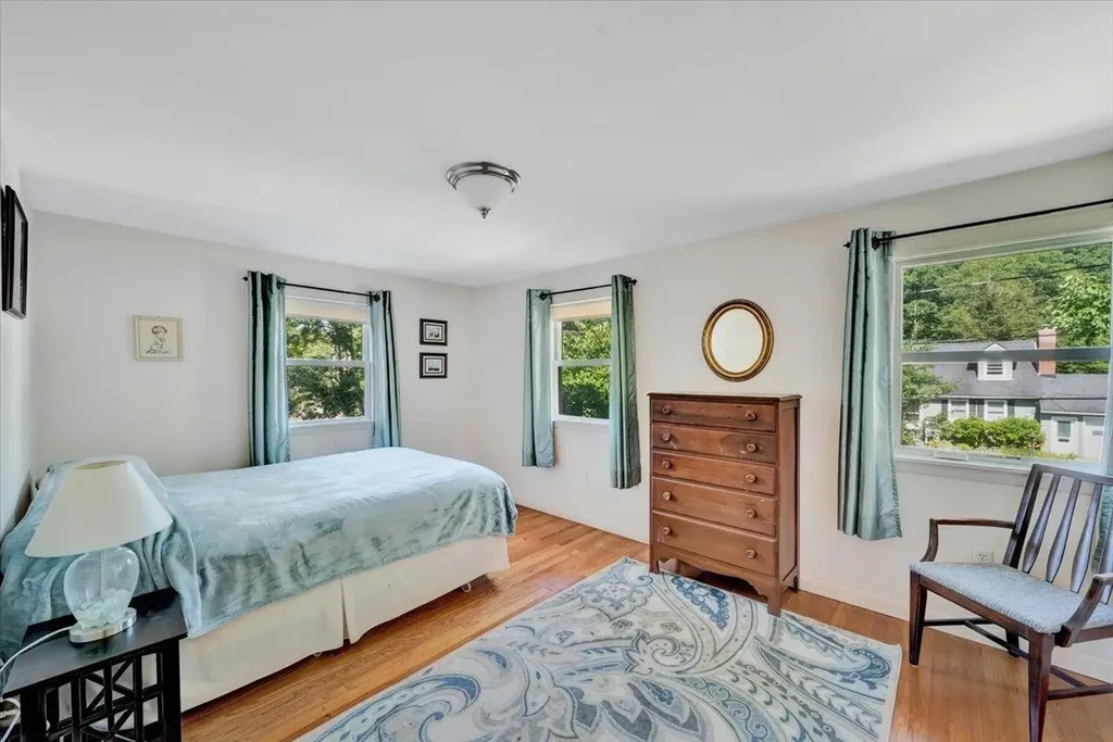 64 Sandy Lane Burlington VT 05408