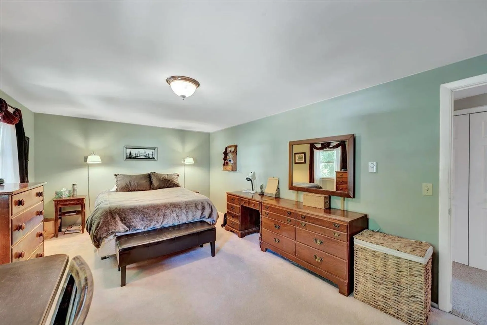 64 Sandy Lane Burlington VT 05408